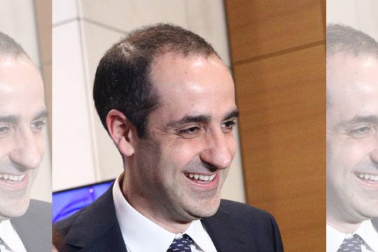 Με τον Μενουδάκο ή με τον Δημητριάδη;